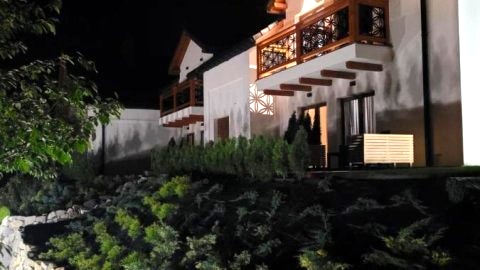Karolowy pokoje&apartamenty