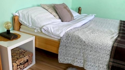 Pokoje Gościnne Pod Jaworem - obok pięknego szlaku wzdłuż rzeki Białka, 1km do stoków Kotelnica