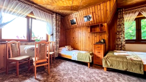 Buńdówka- Pokoje Gościnne - Zniżki na Termy - Stoki narciarskie - Śniadania