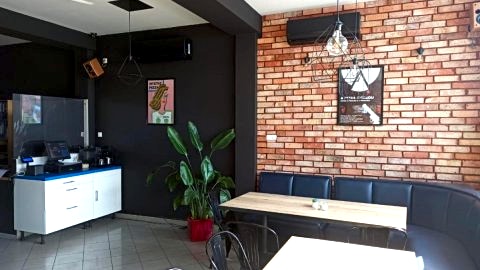 Pokoje nad pizzerią