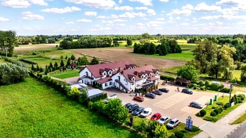 GOŚCINIEC ZACISZE - pokoje & restauracja blisko A2 Dąbie - Uniejów