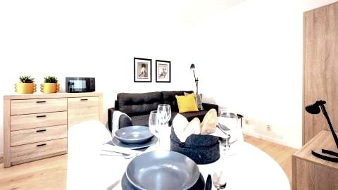 Apartamenty Pamiątkowa 11, 2 rooms, self check in 24h