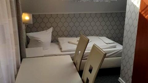 Motelik Lord