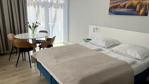 Przestronne pokoje w pobliżu centrum 