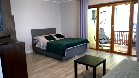 Apartament nr 1, ul. Leśna 18
