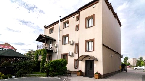 Astra Apartments