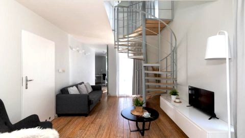 Premium Patio Apartment