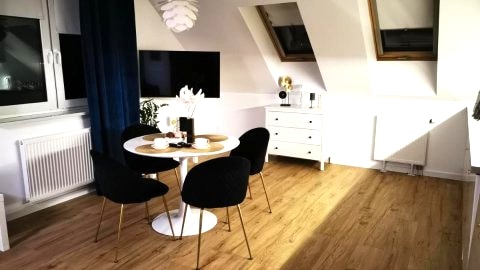 Złoty Apartament - Okrzei z miejscem parkingowym
