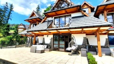 apartament Nad Doliną z tarasem i jacuzzi