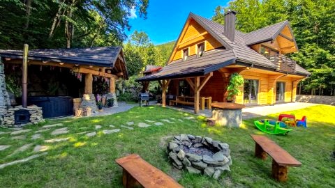 Chata na Skarpie - SPA i widok na Skrzyczne