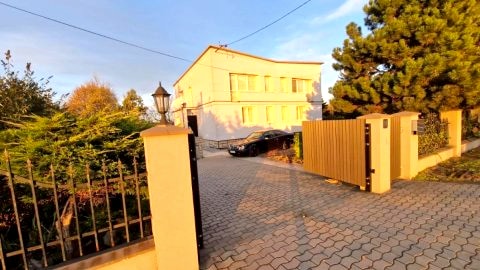 La Casa De Roland