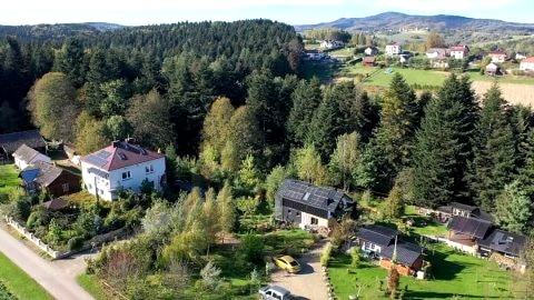 Domki 35m2 z tarasami, apartament powierzchni 70m2, pokoje na poddaszu 