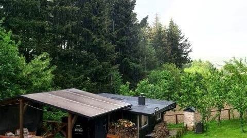 Domki 35m2 z tarasami, apartament powierzchni 70m2, pokoje na poddaszu 
