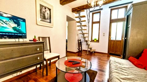 Quiet & Cosy Apt in the Heart of Old Cracow