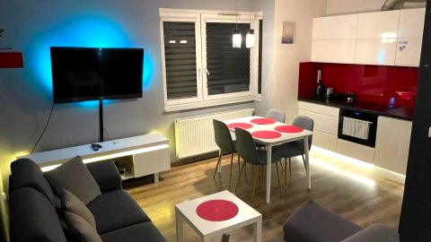 Gdynia Apartament 42 m z miejscem w Garażu z Windą blisko centrum i morza