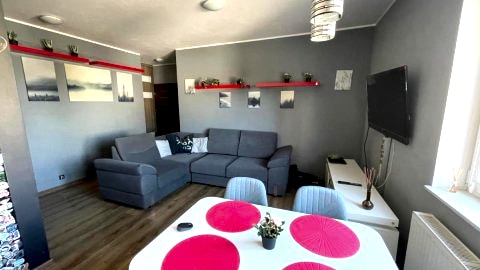 Gdynia Apartament 42 m z miejscem w Garażu z Windą blisko centrum i morza