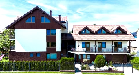 Pokoje i Apartamenty Alex - rodzinny wypoczynek w spokojnej części Ostrowa