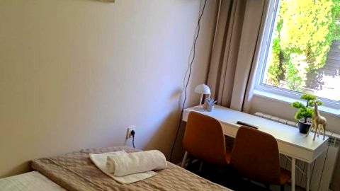 House Apartment z ogródkiem