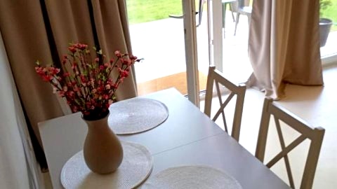 House Apartment z ogródkiem