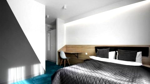Lemon Plaza Hotel