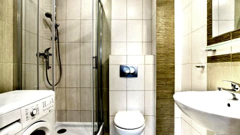 Apartament M&M, 2 pokoje, 300 m od plaży, prywatny ogródek, garaż, dla rodziny, 