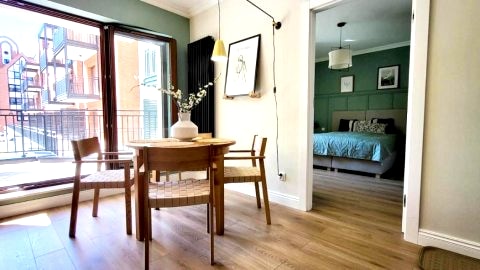Komfortowy Apartament Przy Bramie Targowej z tarasem- Old Town