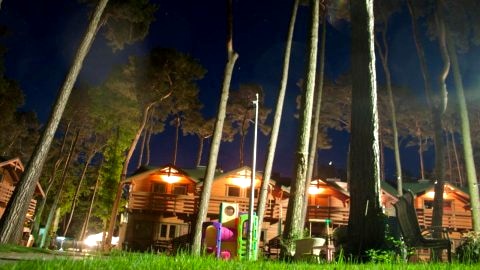 NATURA PARK Ustronie Morskie - domki, apartamenty