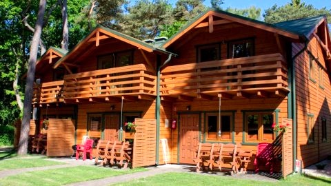 NATURA PARK Ustronie Morskie - domki, apartamenty