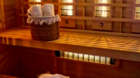 SPA LOVE Ceglana 1 A sauna,,jaccuzi dla dwojga na wyłączność