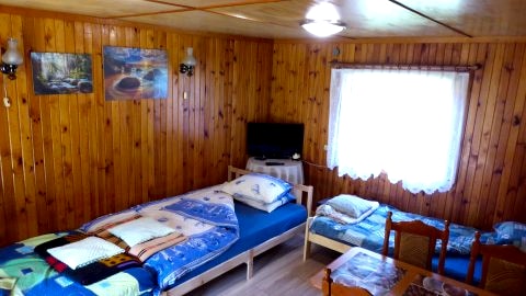 Domek nad Jeziorem Studzienicznym z prywatnym pomostem