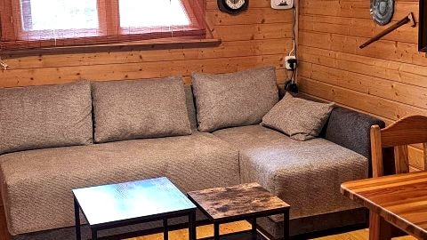 Wynajmę domek na spokojny wakacyjny wypoczynek.Idealny dla rodziny z pieskiem. 