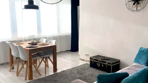 San Riverbank Apartment
