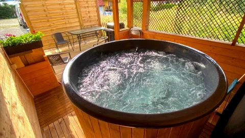 Apartamenty Na Przełaj - LUX - zewnętrzna sauna fińska i zewnętrzne gorące jacuzzi - cały rok!