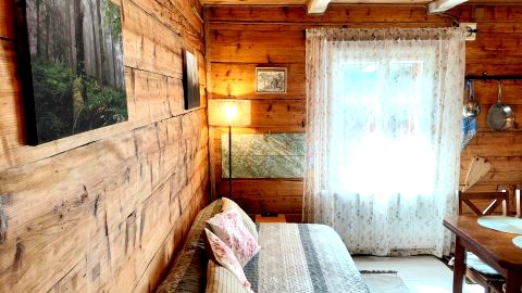 Karolówka Nad Osławą apartament na wyłączność z dużym ogrodem nad rzeką.