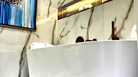 MONDRIAN Luxury Suites & Apartments Market Square I