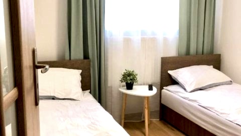Apartament 212