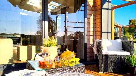 Giżycko - Żywki, Masuria Resort Village, całoroczne domki z widokiem na jezioro