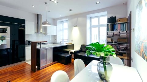 Apartment In The Strict City Centre