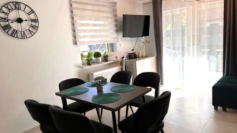 Apartament w Międzywodziu z parkingiem