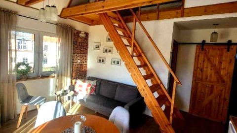 CHATKA BUKOWIANKA w Bukowcu koło Karpacza