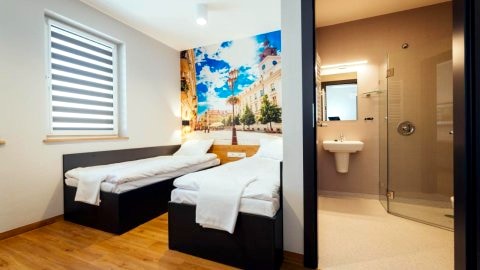 blue hotel