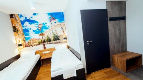 blue hotel
