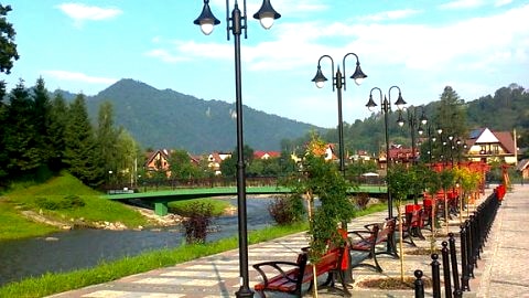 Promenada 200m od budynku