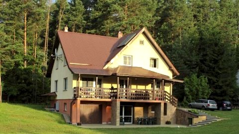 Dom nad jeziorem