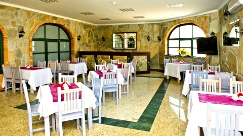 *** HOTEL SZYMBARK ***
