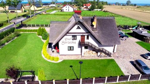 Pensjonat Darłowo Pod Strzechą 