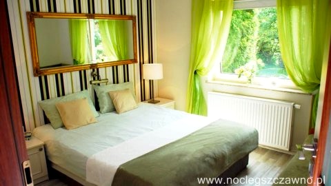 698 66 89 47 - www.noclegszczawno.pl
