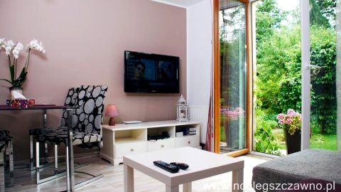 698 66 89 47 - www.noclegszczawno.pl