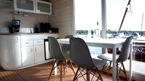 Houseboat Porta Mare. Komfortowe domki wodzie