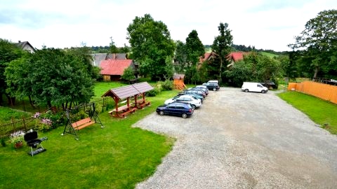 WIDOK NA PARKING